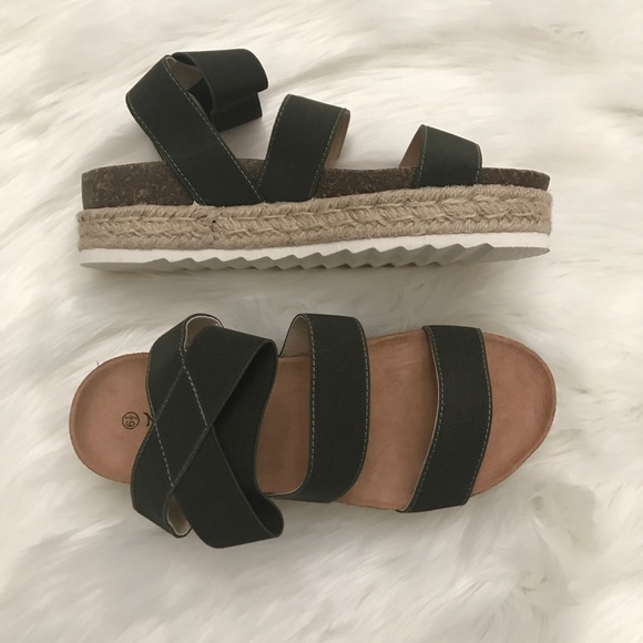 Olive Espadrille Platform Sandal - Picture 3 of 3